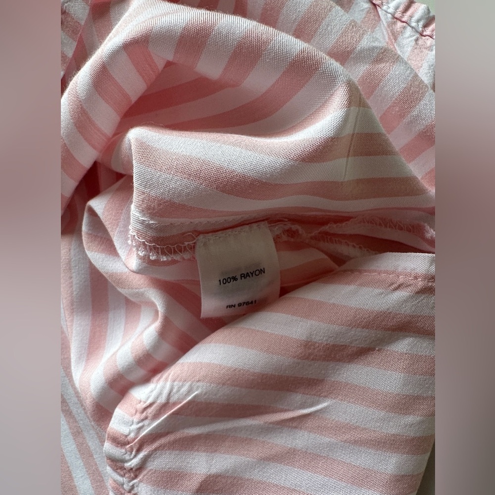 J. Jill Petite Pink White Stripe Lightweight Roll Tab Button Up Shirt Women’s PS - Picture 6 of 6